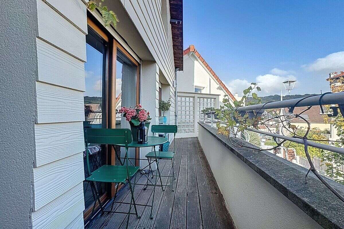 Appartement à CHAVILLE