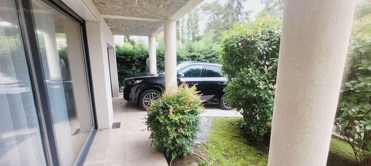 Maison à BRY-SUR-MARNE