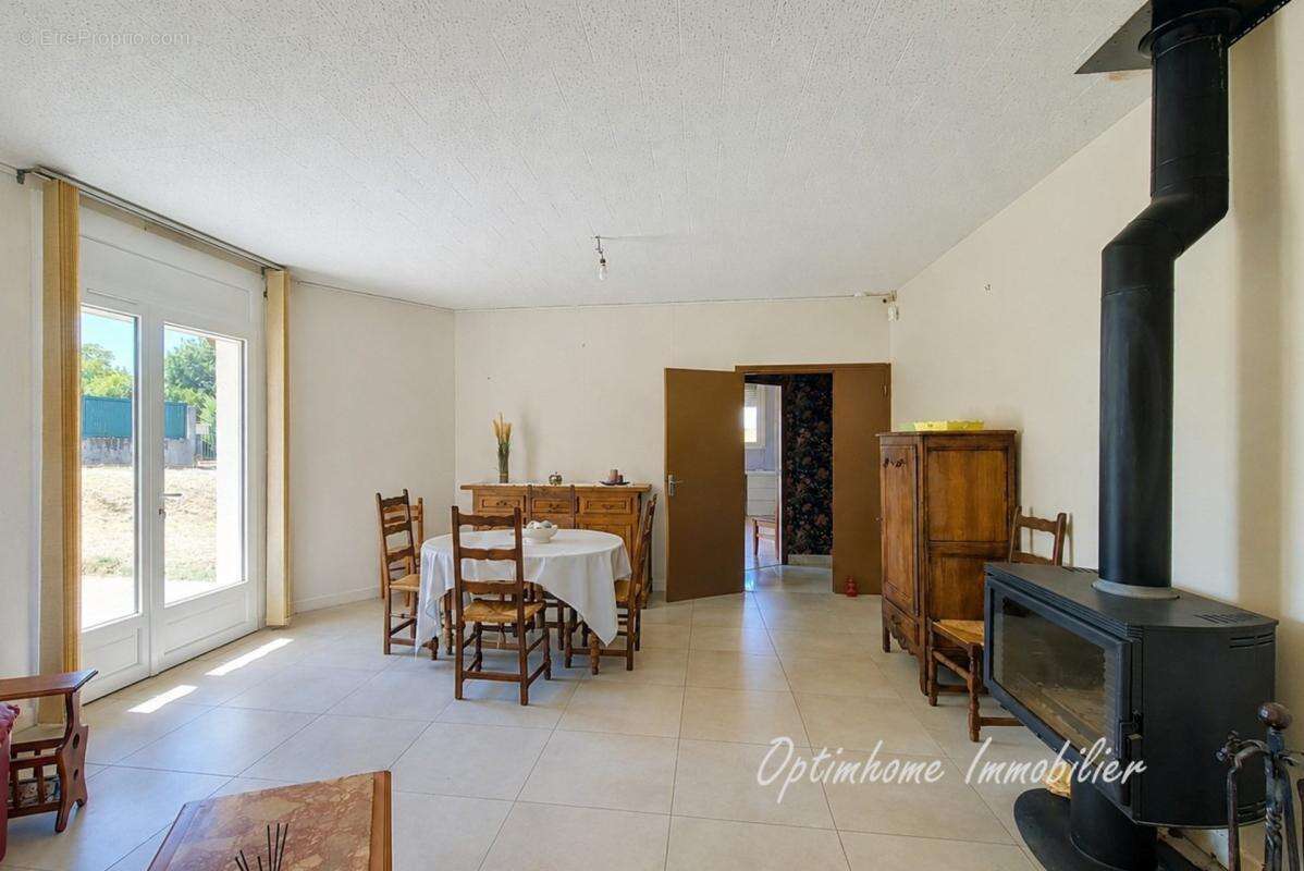 Maison familiale 137 m² avec garage et jardin - photo 3