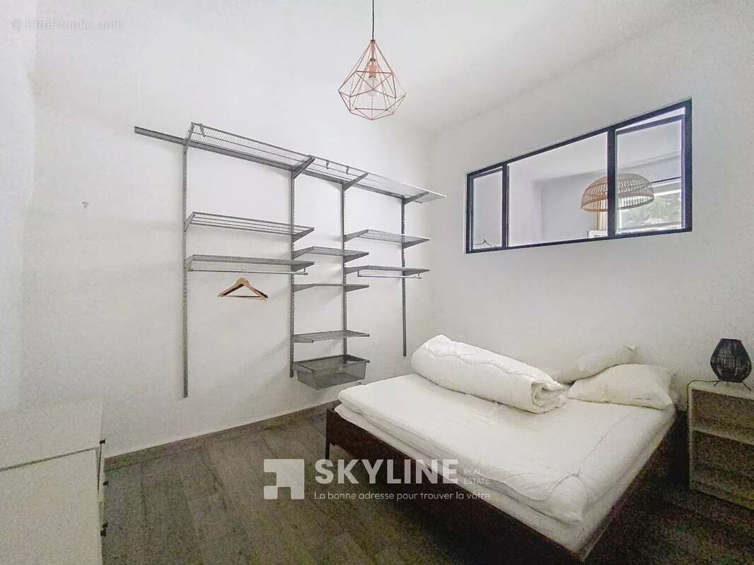Appartement à MARSEILLE-6E
