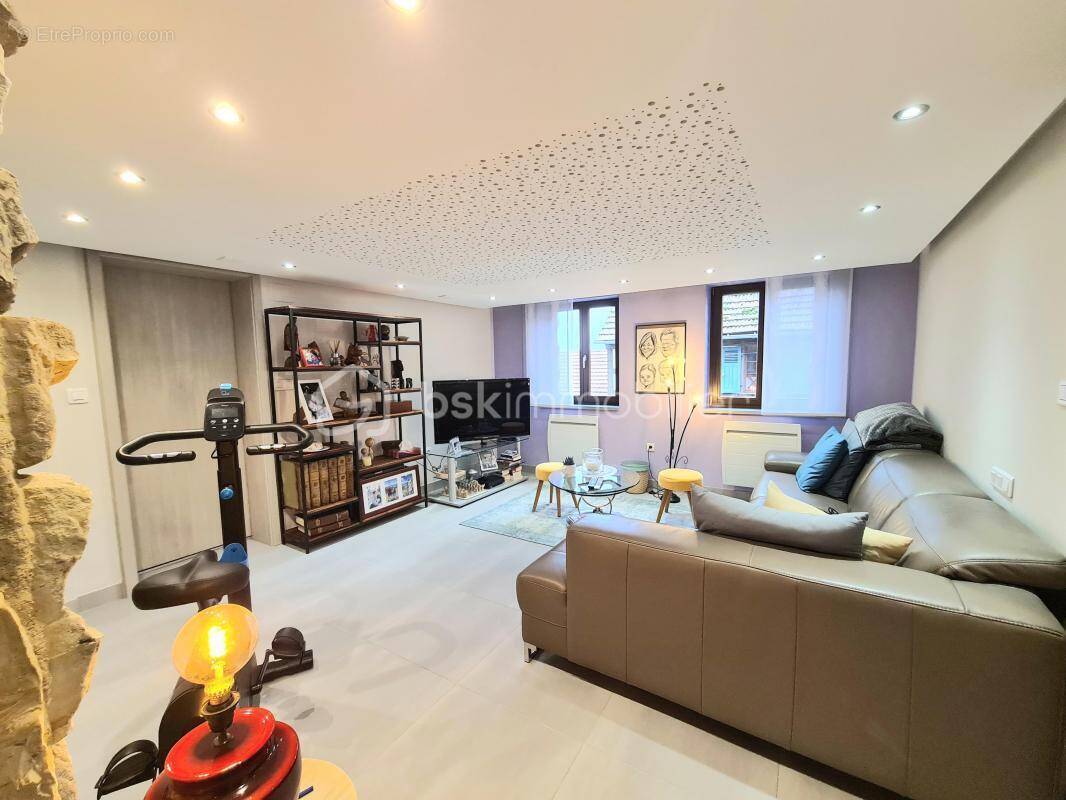 Appartement à DAMBACH-LA-VILLE