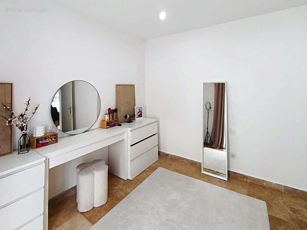 Photo 8 - Maison à SAINT-ETIENNE