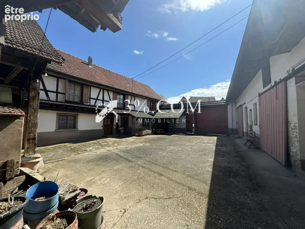 3%COM Grand corps de ferme avec 400m2 de dépendance et jardi - photo 16