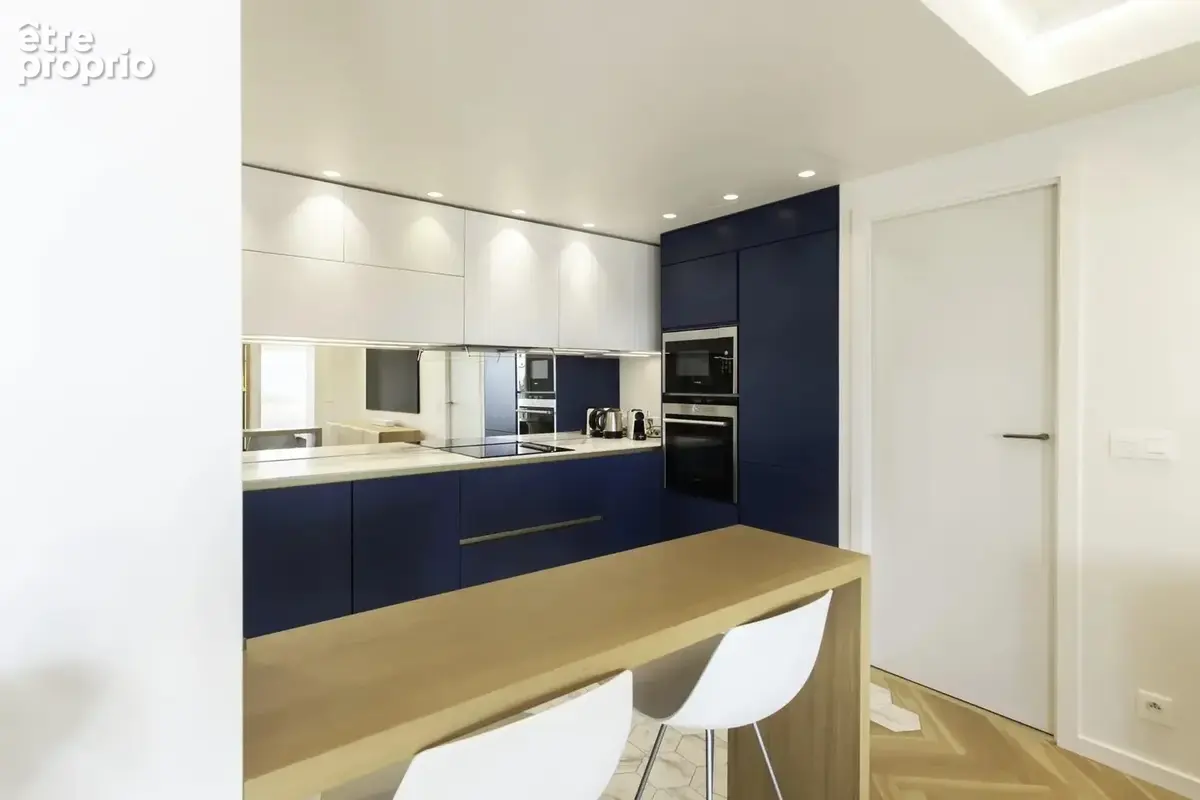 Nice – bas de bellet  3 pièces de 63 m² – terrasse de 35 m² – vue mer panoramique – garage - photo 7