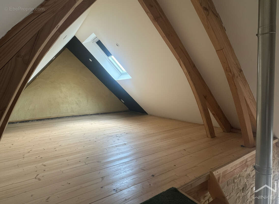 Authentique longère en pierre avec près de 5 000 m2 de terrain  -  Guichen - sans vis a vis - photo 5