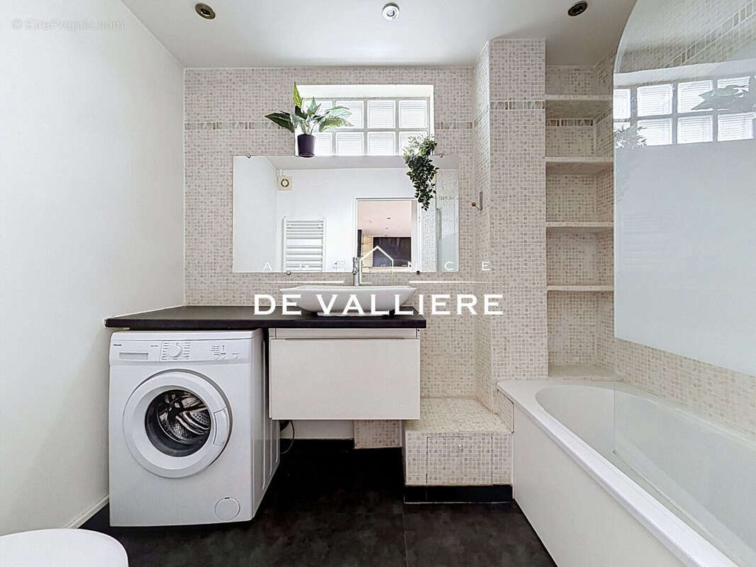 Appartement à NANTERRE