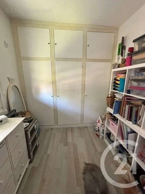 Appartement 77 m² à Saint-Quentin  - photo 11