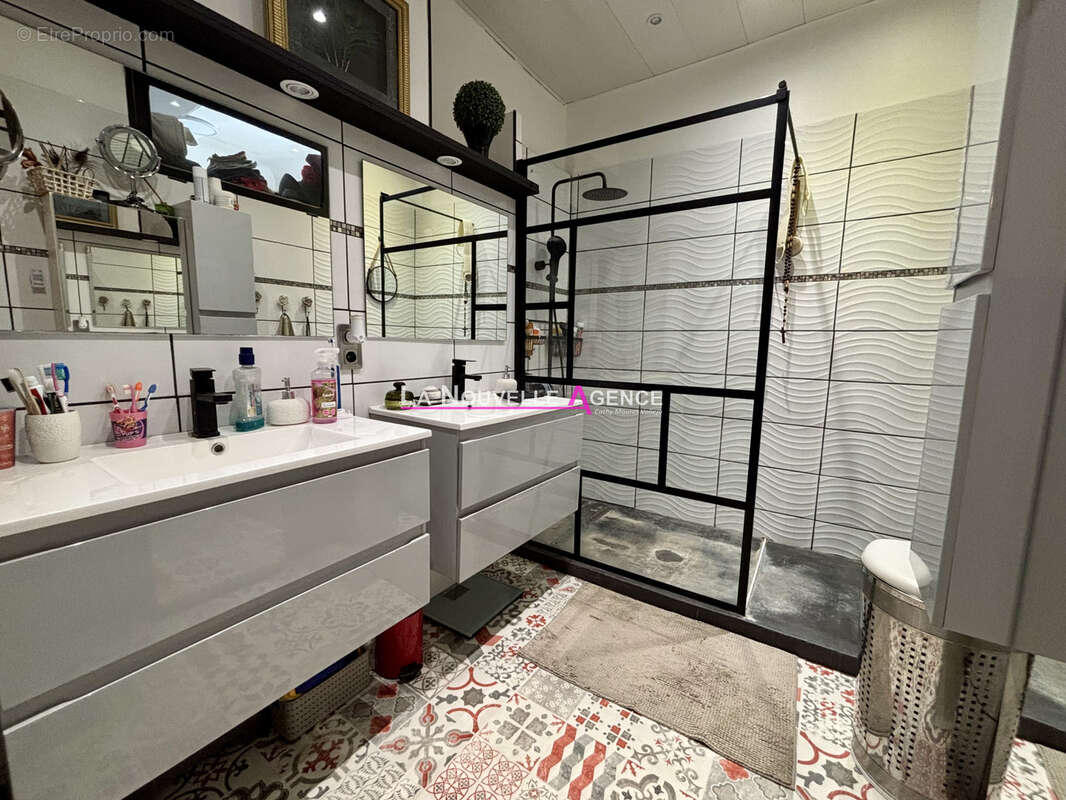 Belle maison de ville t5 avec jardin et piscine - photo 16
