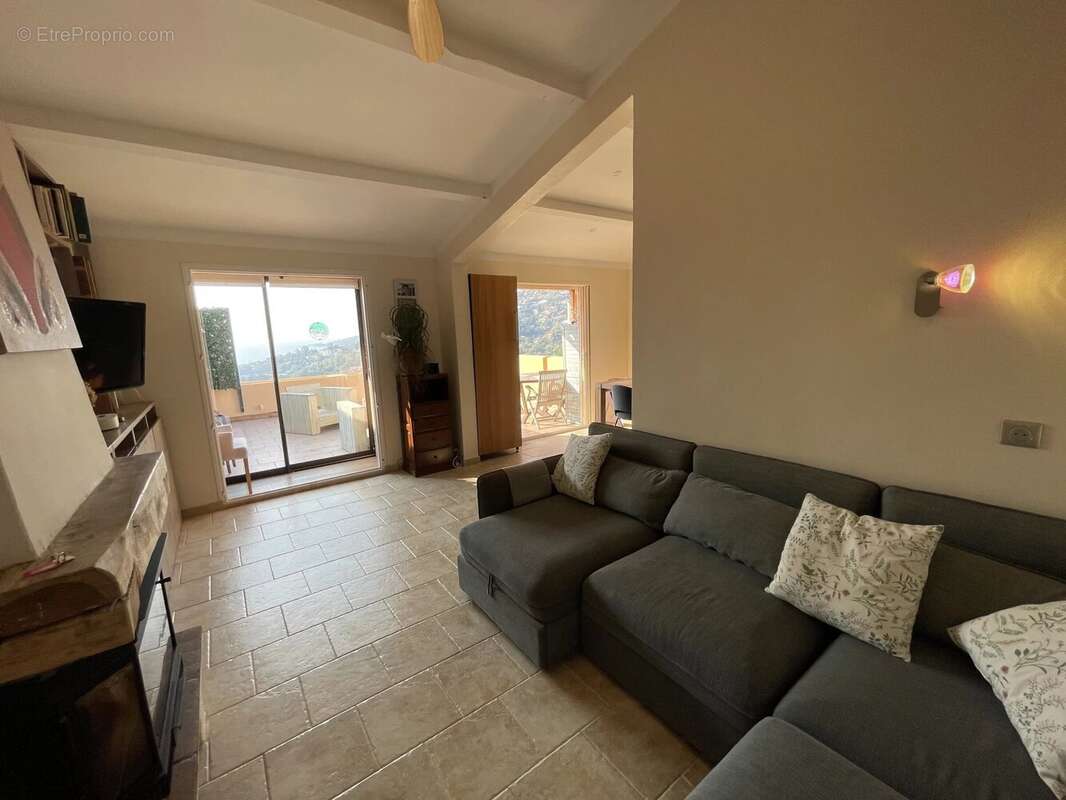 Appartement à THEOULE-SUR-MER