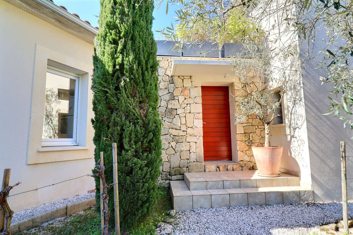 Maison à SAINT-DREZERY