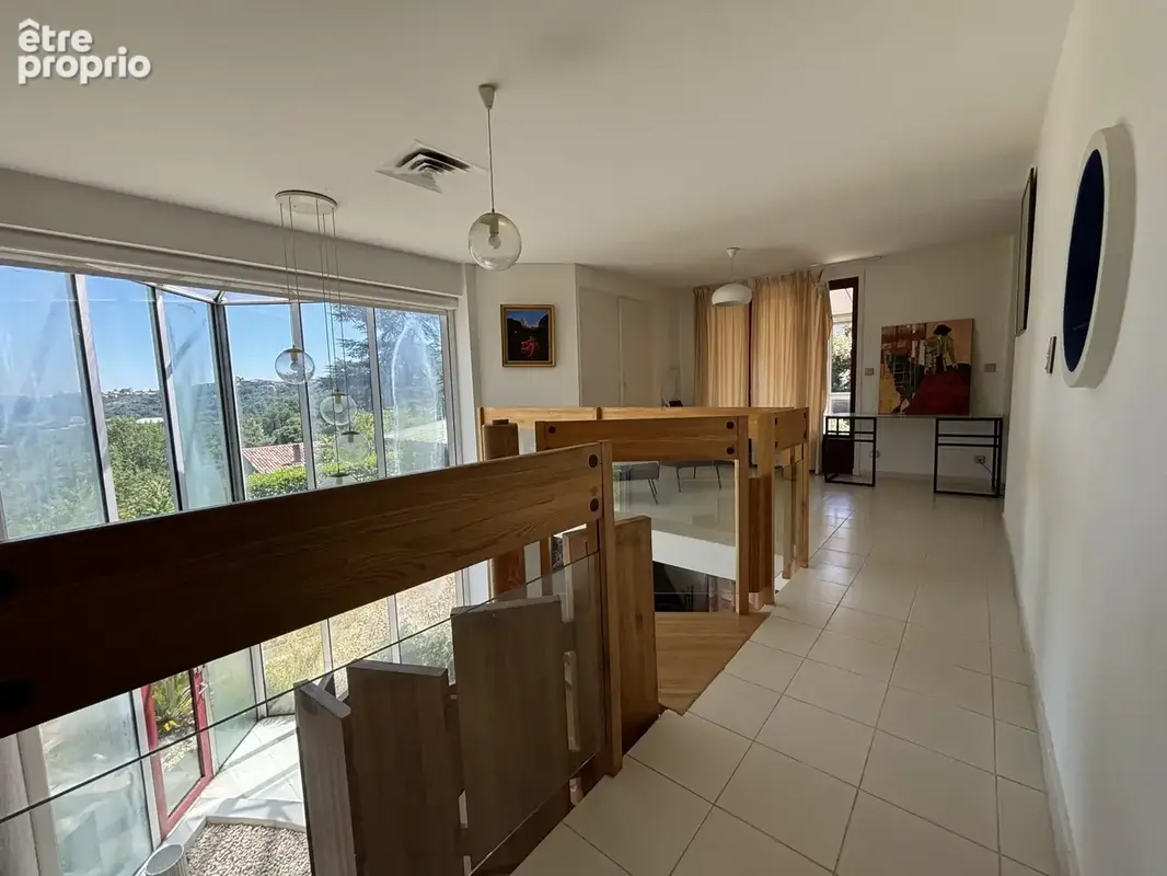 Maison 6 pièces 213 m² à vendre à Aubenas (07200) - photo 4