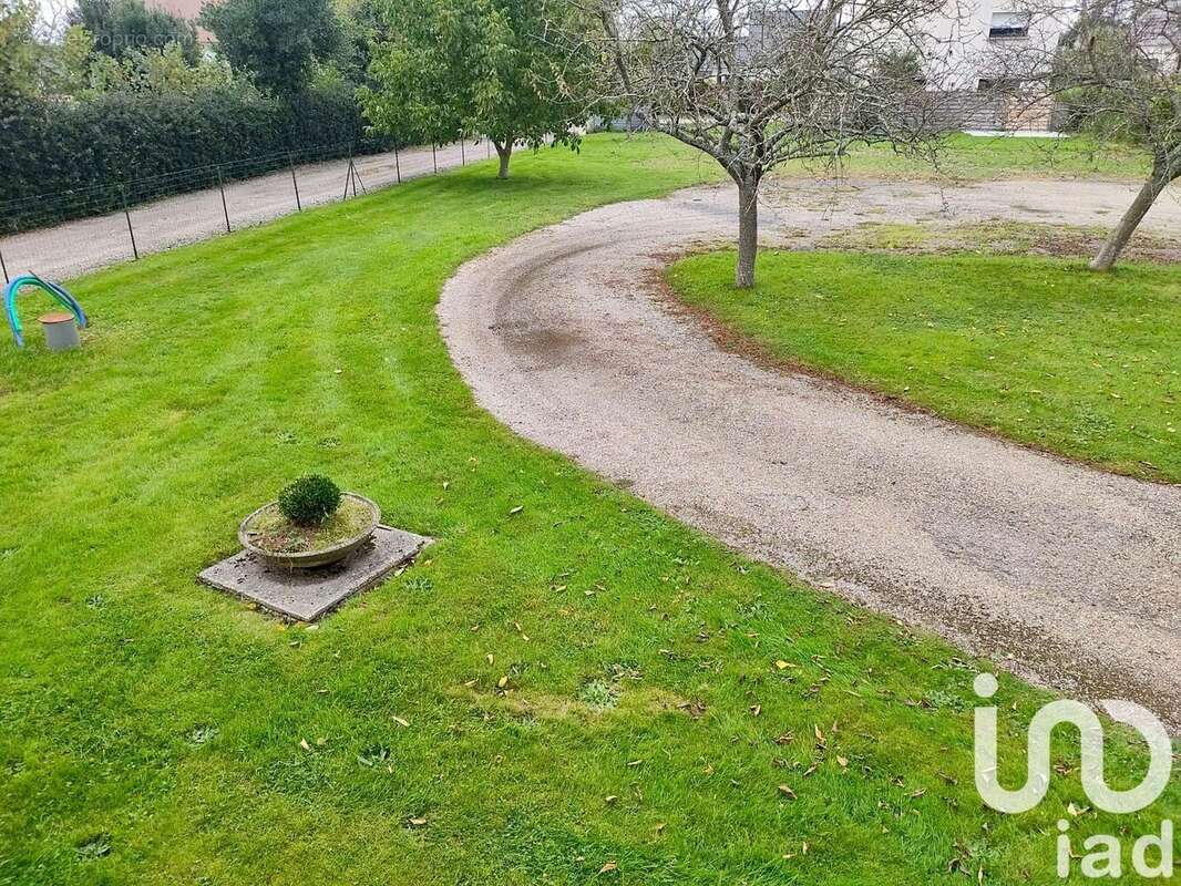 Photo 3 - Terrain à MALAUNAY