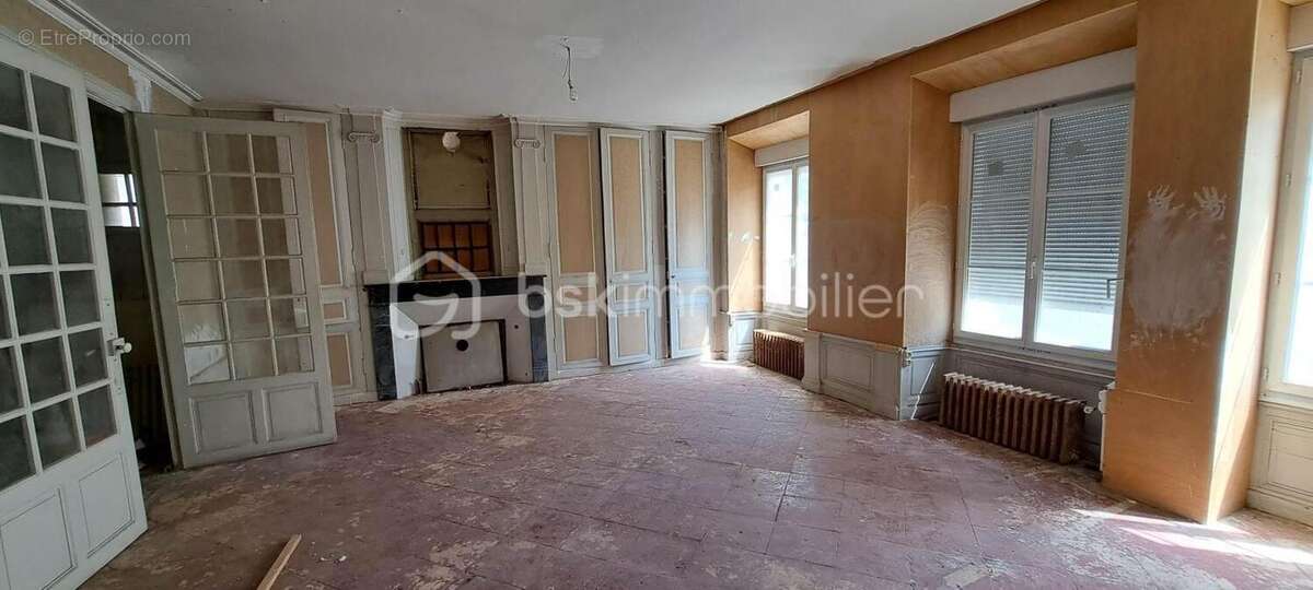Appartement à CHATEAU-RENAULT