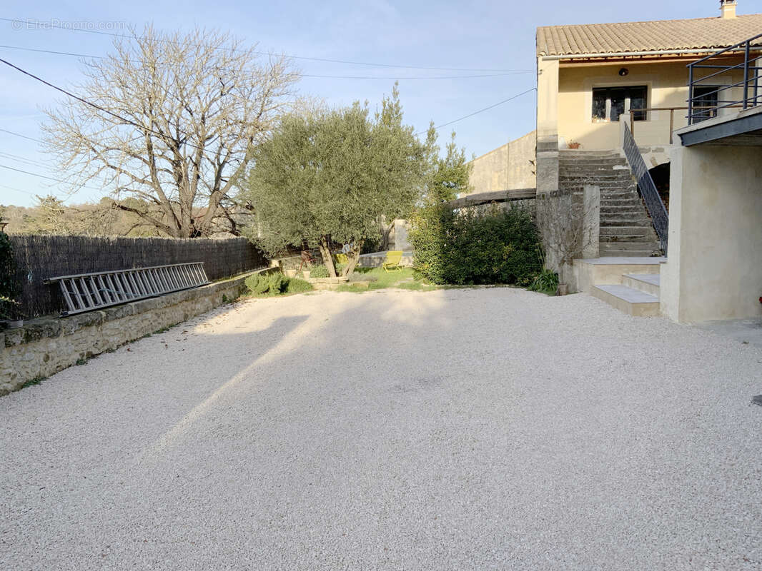 Maison à UZES