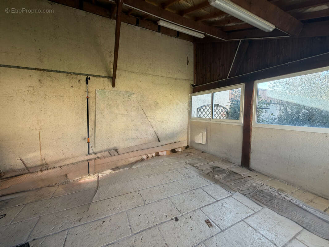 Maison à HOUDAN