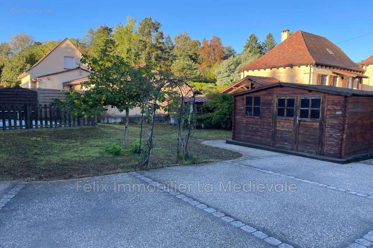 Maison à SARLAT-LA-CANEDA