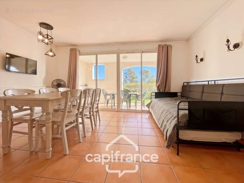 Appartement à MALLEMORT