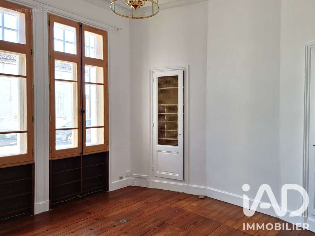 Maison 231 m² à Cognac  - photo 9