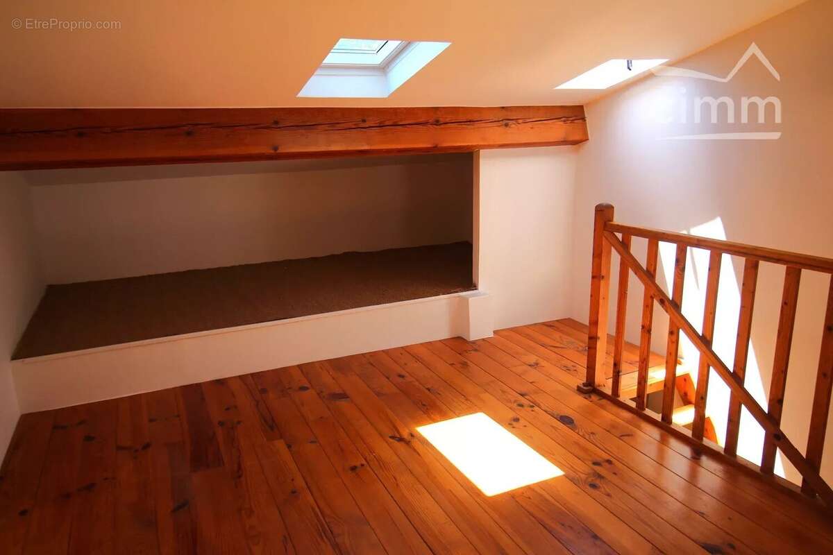 Appartement à PUIVERT