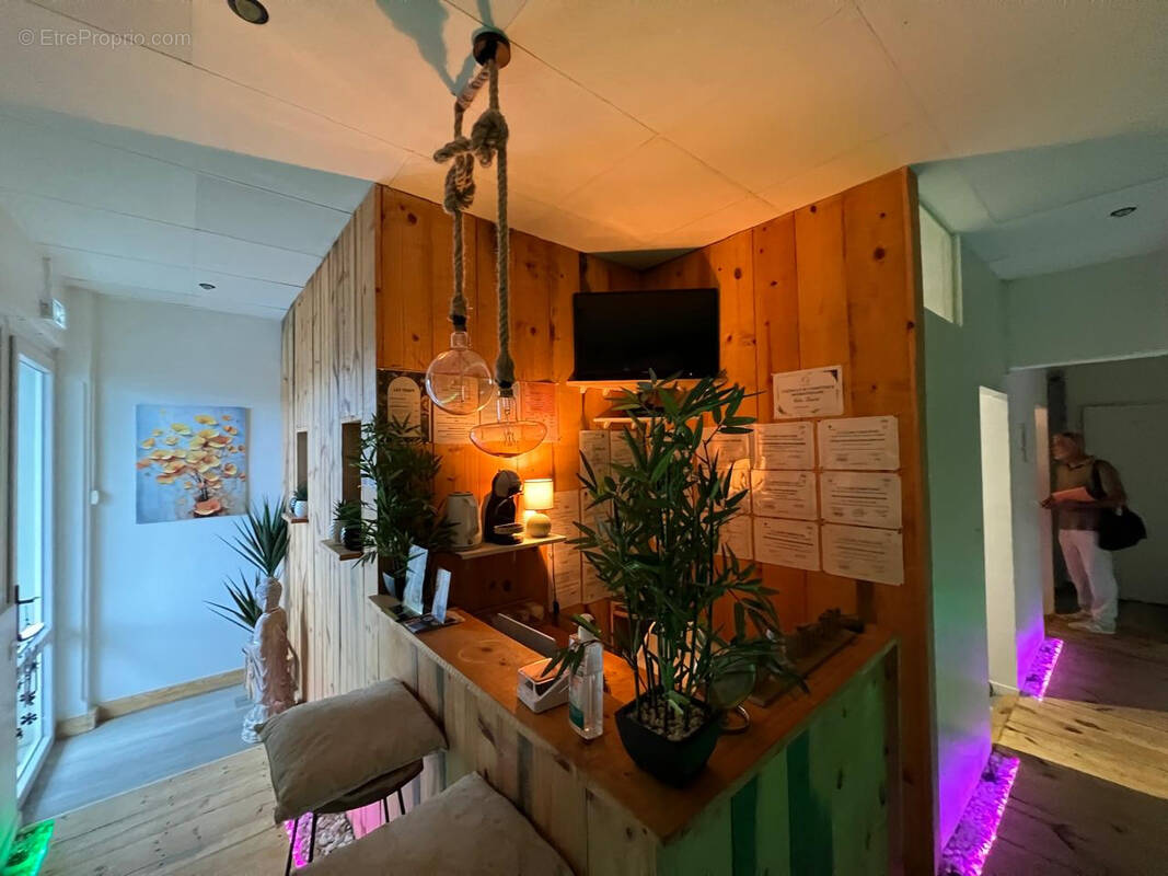 Commerce à BAIE-MAHAULT