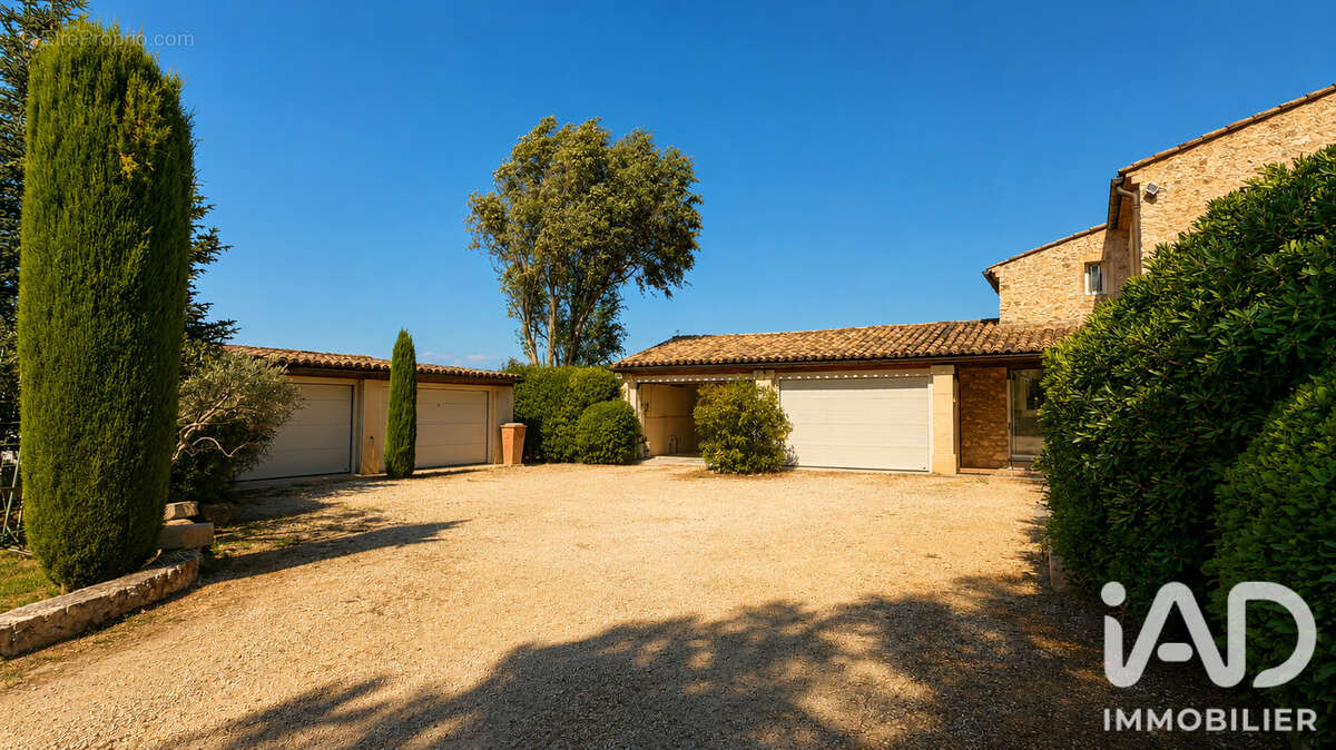 Photo 6 - Maison à EYGALIERES