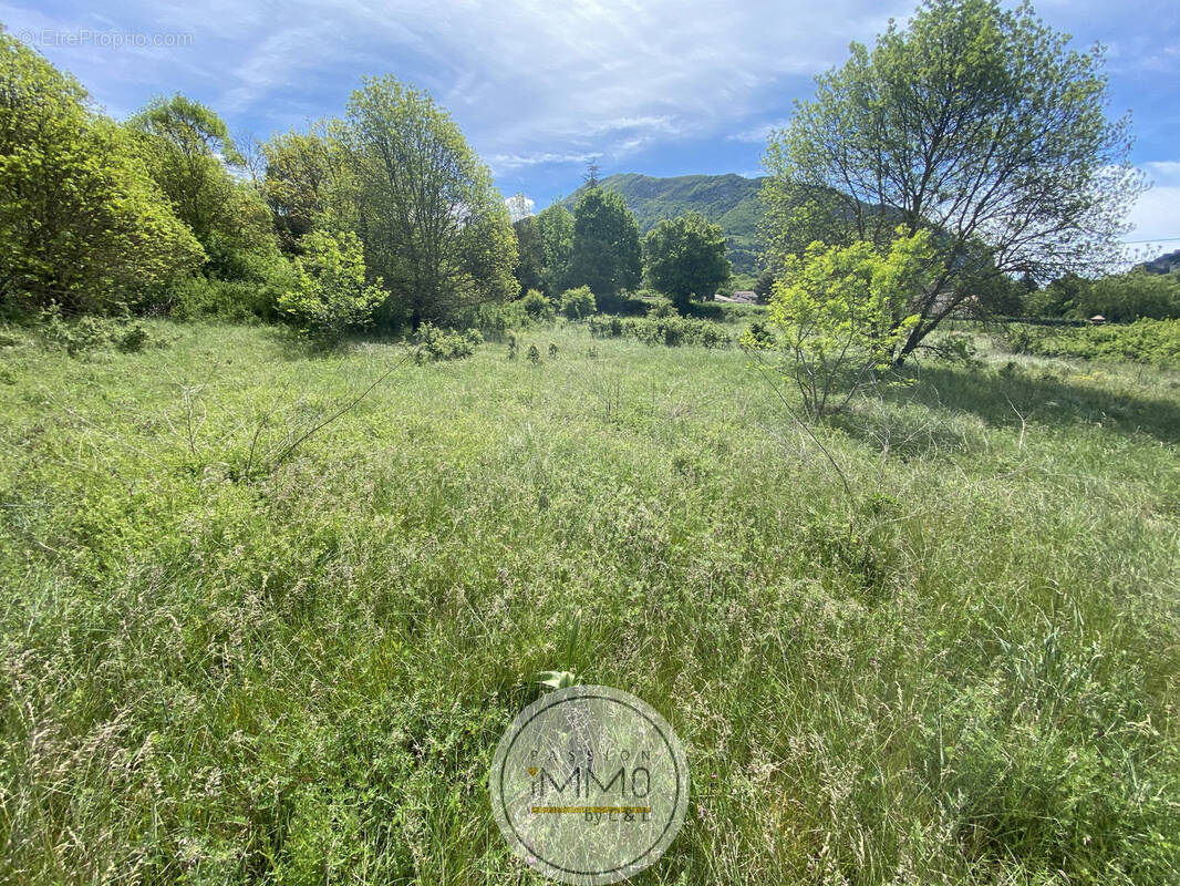 Terrain à SISTERON