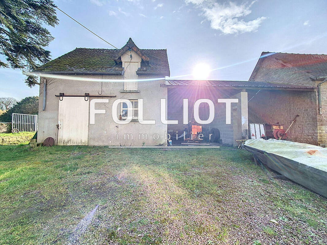 Maison à LA HAYE-DU-PUITS