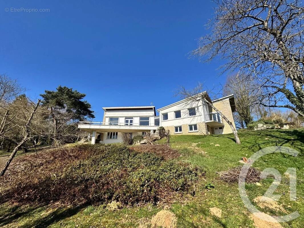 Maison à FERE-EN-TARDENOIS