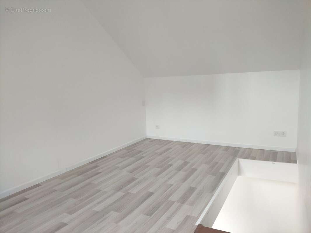Appartement 42 m² à Caudebec-Les-Elbeuf  - photo 5