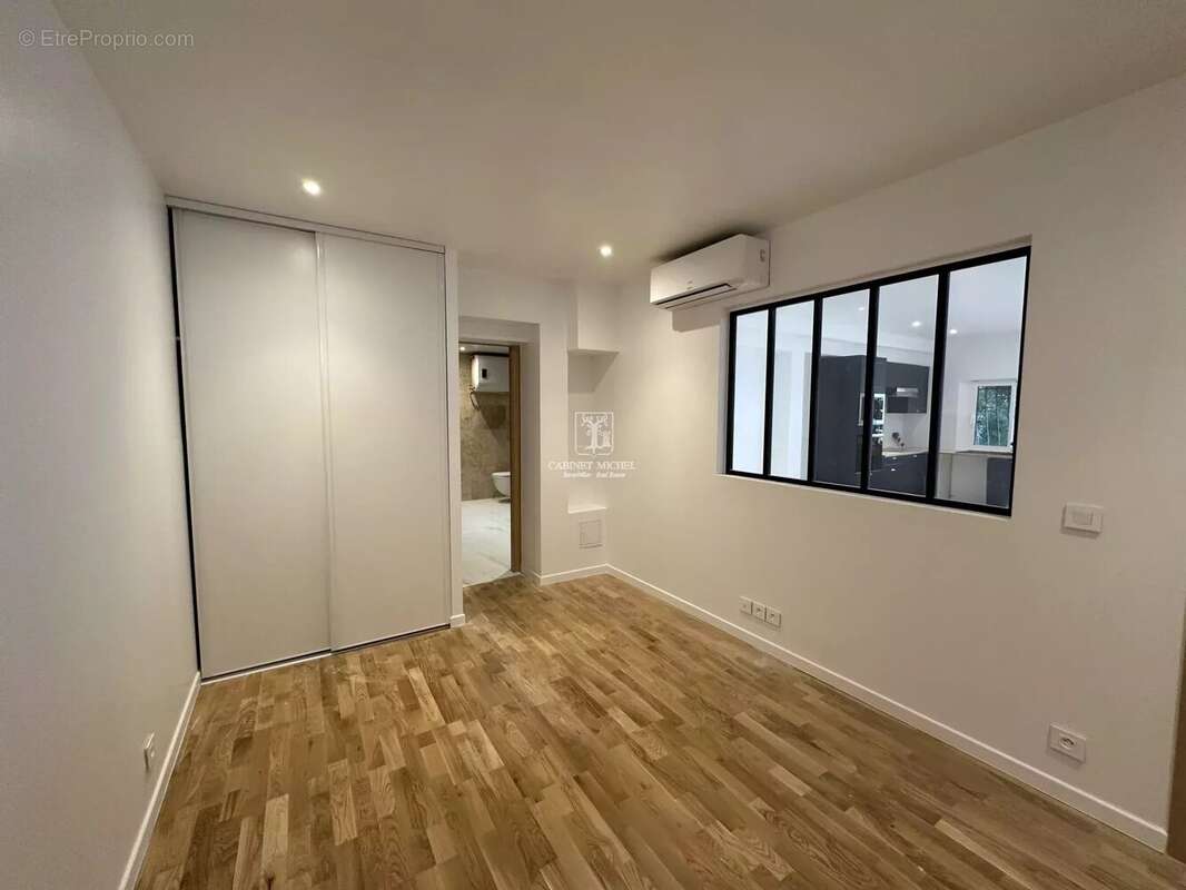 Appartement à VALBONNE