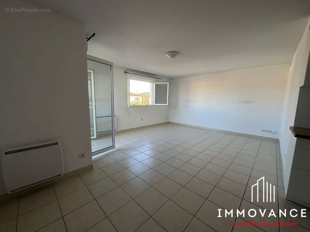 Appartement à SAINT-MATHIEU-DE-TREVIERS