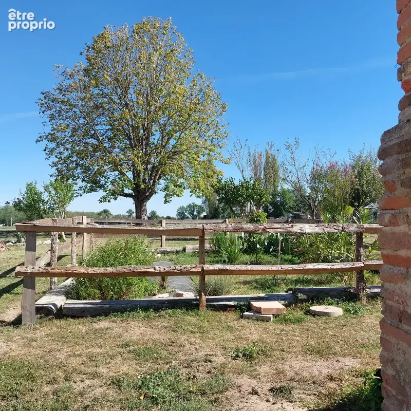 Maison à vendre 5 pièces SAINT ETIENNE DE TULMONT (82) corps de ferme rénové avec dépendance sur environ 20000m² de terrain envi - photo 31