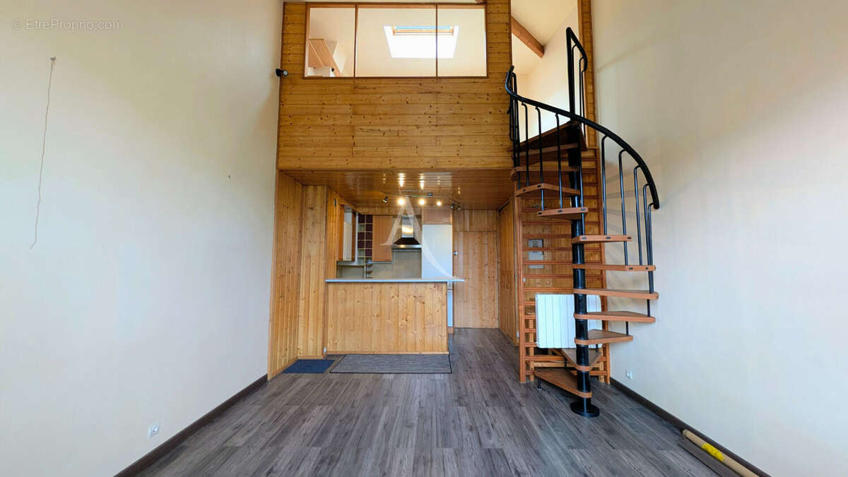 Appartement à PONTAULT-COMBAULT