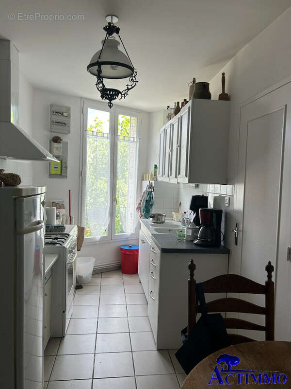 T3 1er - Appartement à JOIGNY