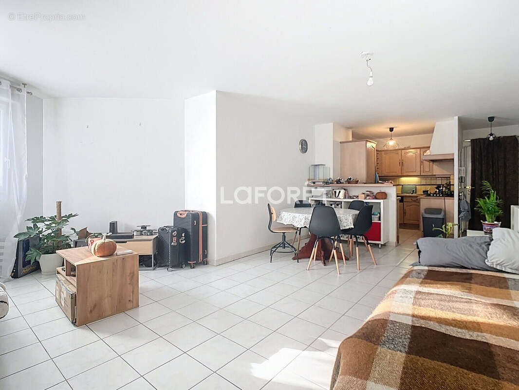 Appartement à AUBAGNE