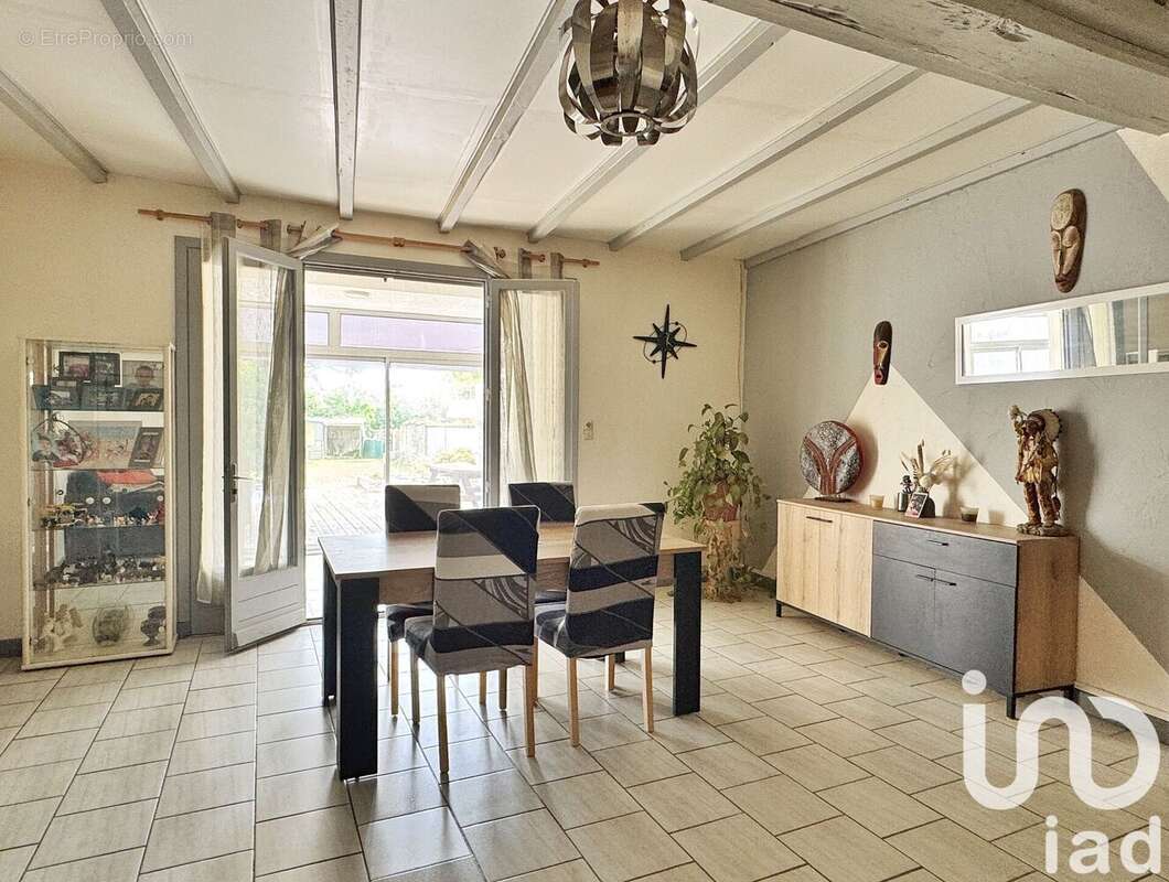 Photo 5 - Maison à AIGRE