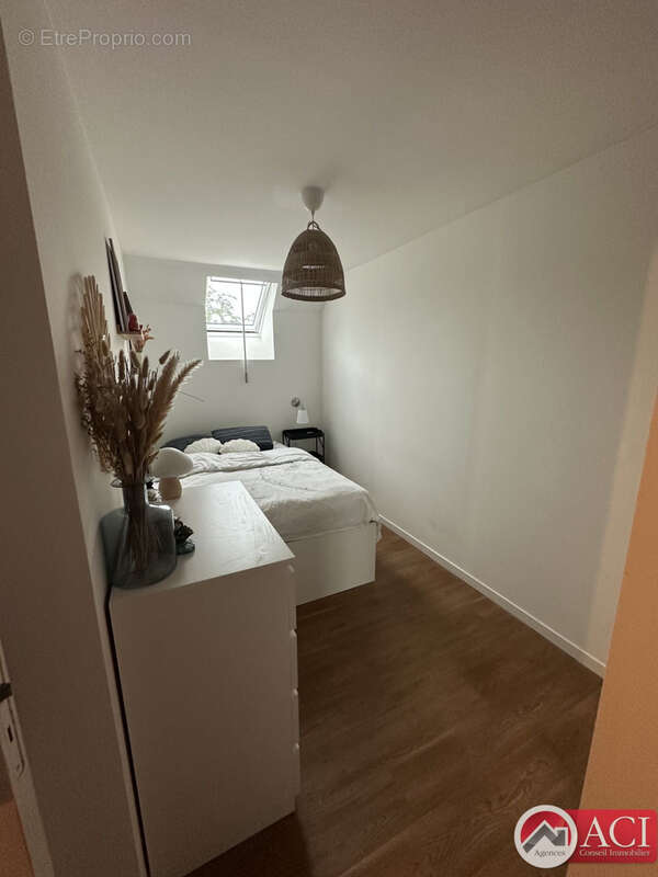 Appartement à BORNEL