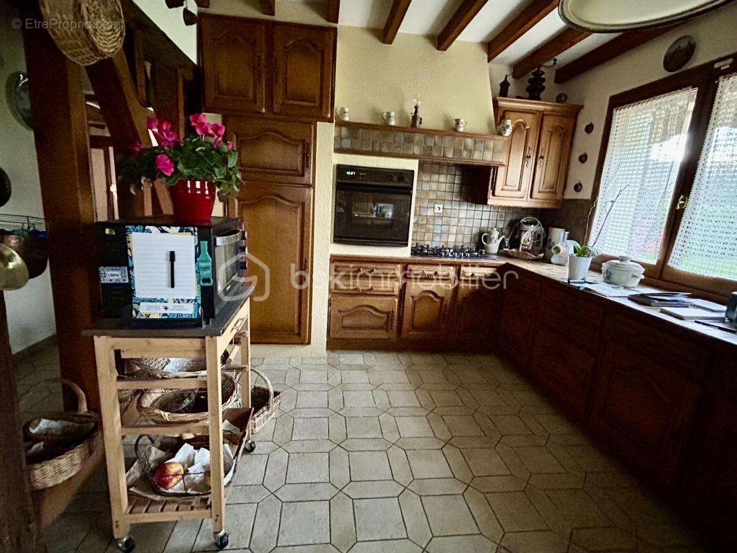 Maison 141 m² à Justine-Herbigny  - photo 10