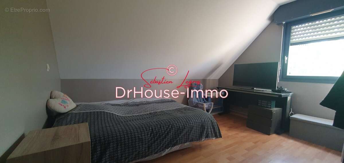 Maison à TILLOY-LEZ-MARCHIENNES