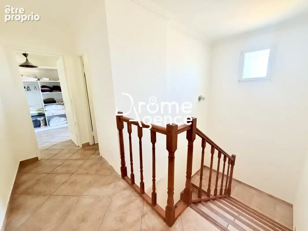 Maison 6 pièces 149 m² à vendre à Malissard (26120) - photo 8