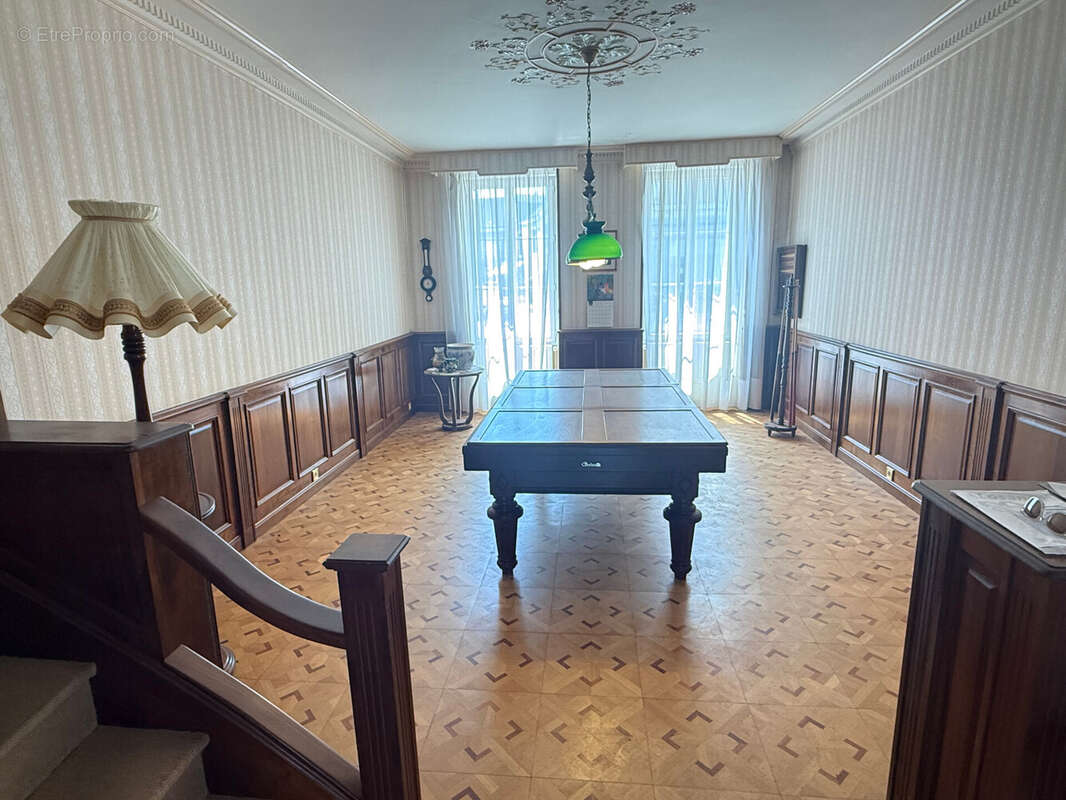 Maison 165 m² à Neuvy-Saint-Sepulchre  - photo 3