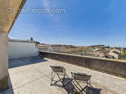 Appartement à VALREAS