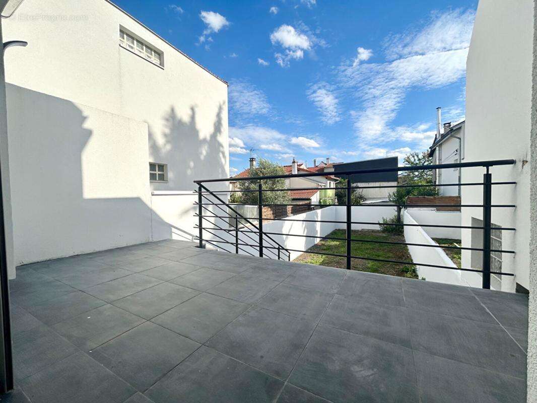 Maison à FONTENAY-SOUS-BOIS