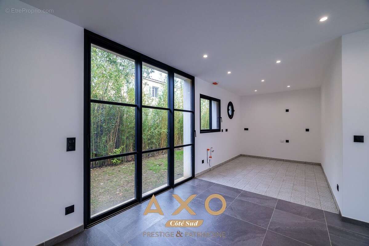 Maison à SALON-DE-PROVENCE