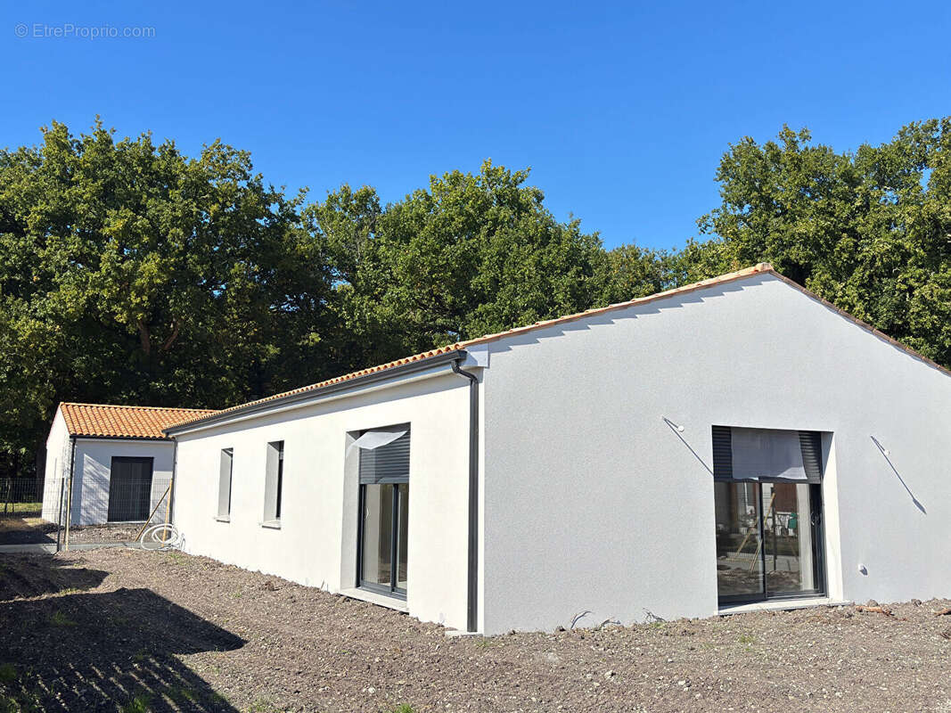 Maison à SAINT-SULPICE-DE-ROYAN