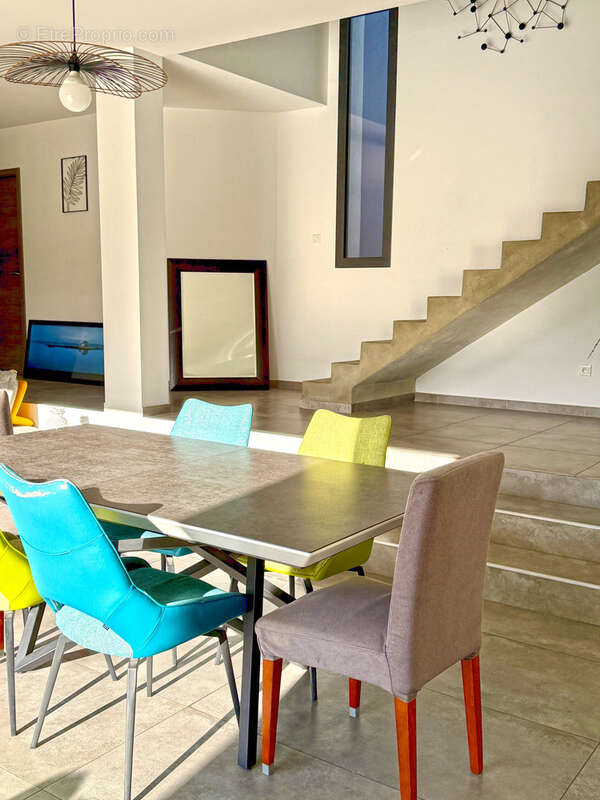 Maison à LA VALETTE-DU-VAR