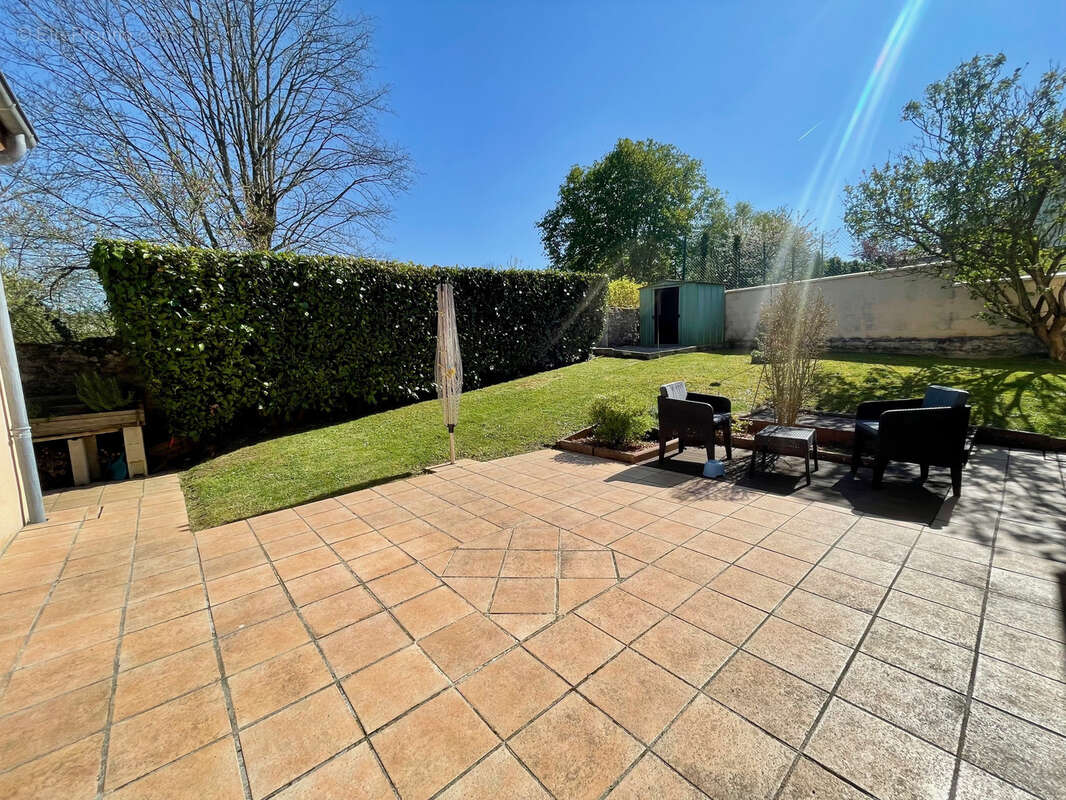 Maison à VILLIERS-SUR-MORIN