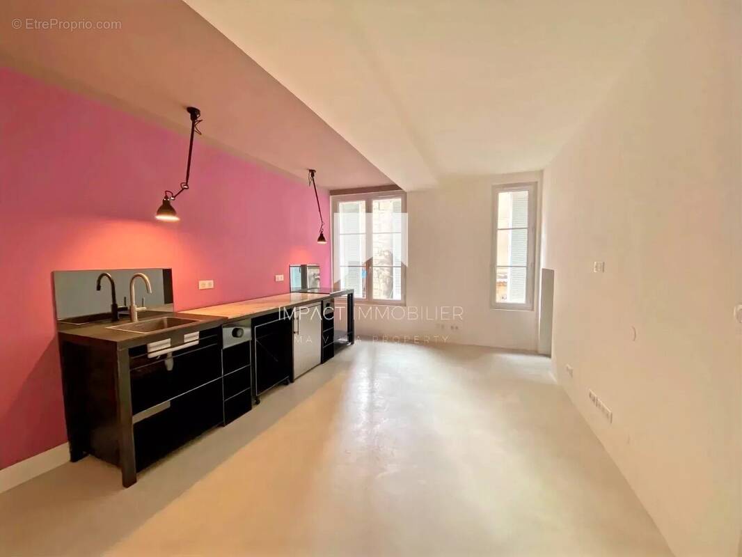 Appartement à HYERES