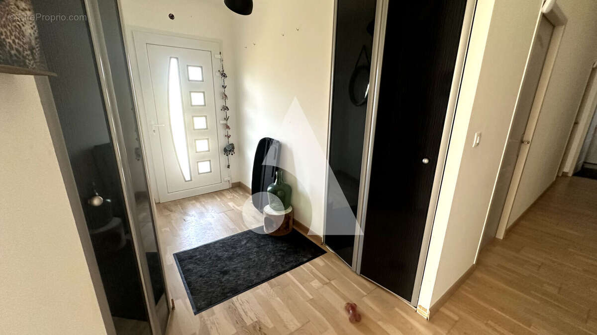 Maison de plain-pied de 122 m² à BALLEVILLE - photo 2