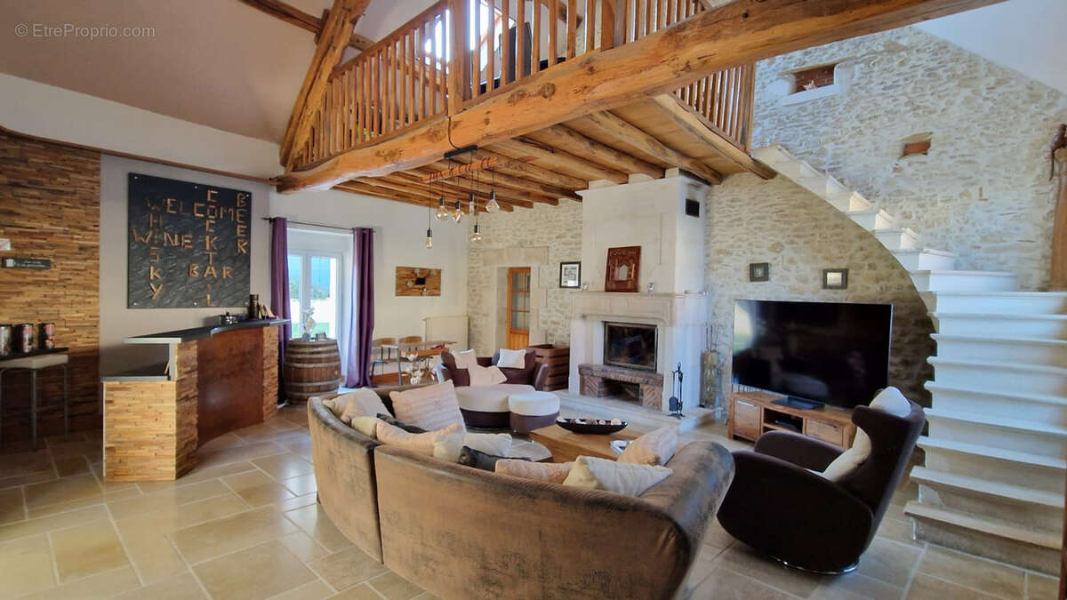 Maison à CHEVANNES